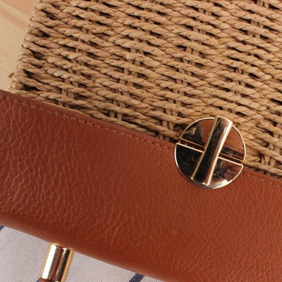 Woven Straw Beach Bag Summer Leather Flip Handbag Women's Casual Shoulder - Picture 5 of 7